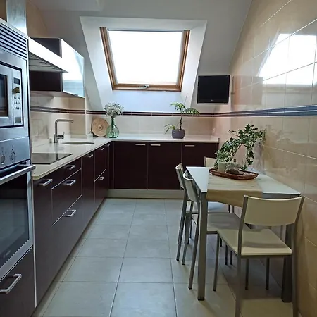 Apartamento Luminoso Con Garaje, En El Centro شقة *