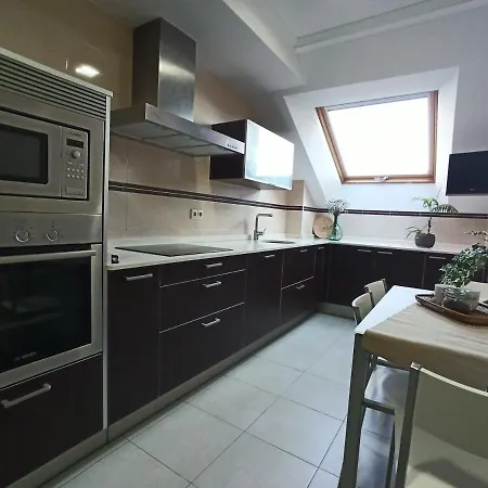 Apartamento Luminoso Con Garaje, En El Centro شقة *